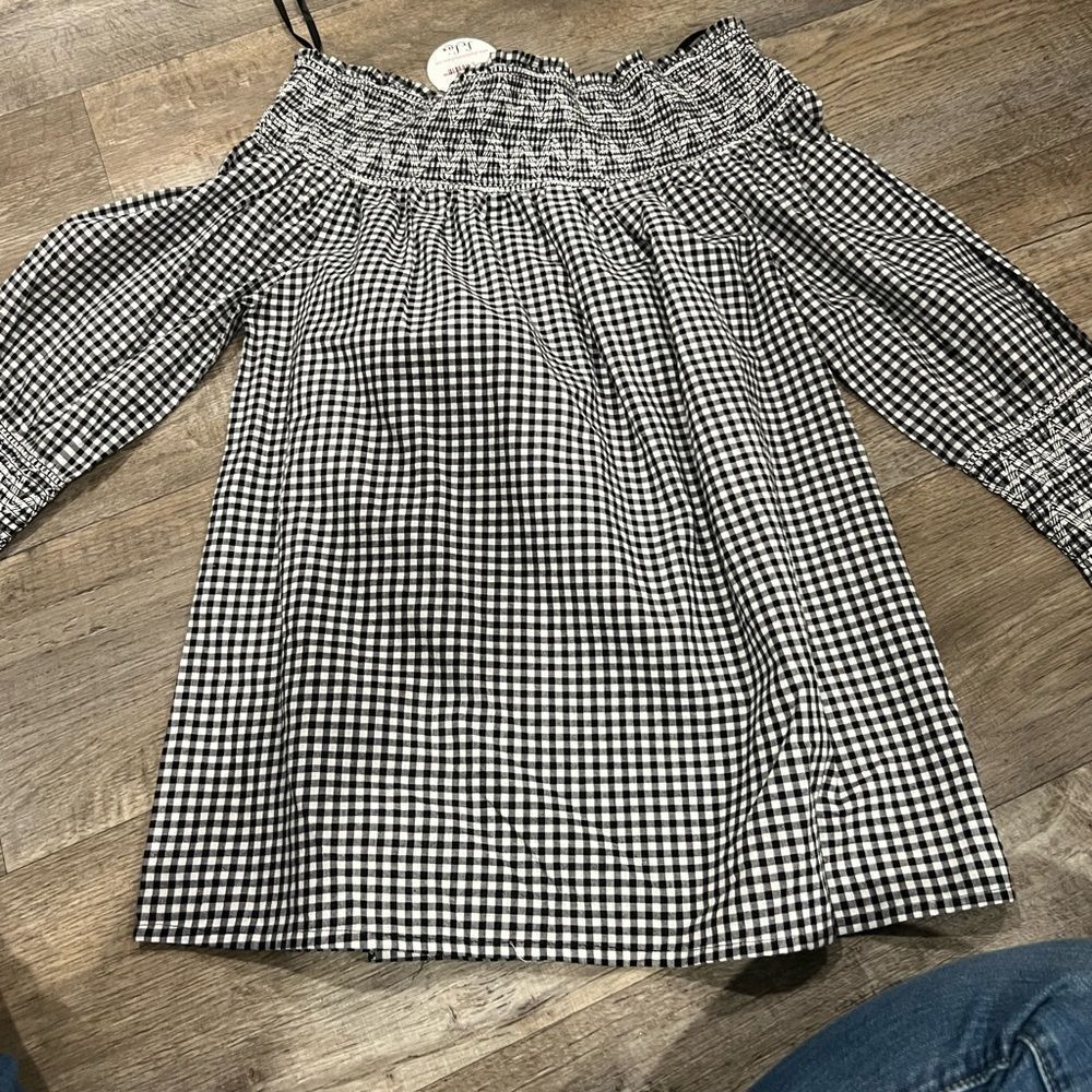 NWT scully Gorgeous gingham off the shoulder top